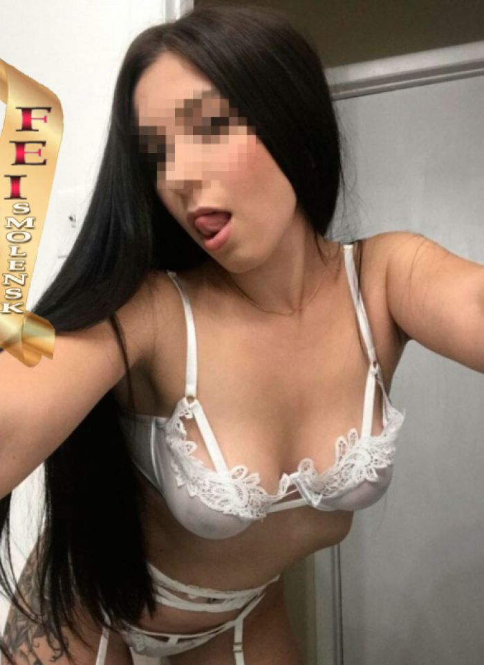   ,  +7 (995) 987-7779
